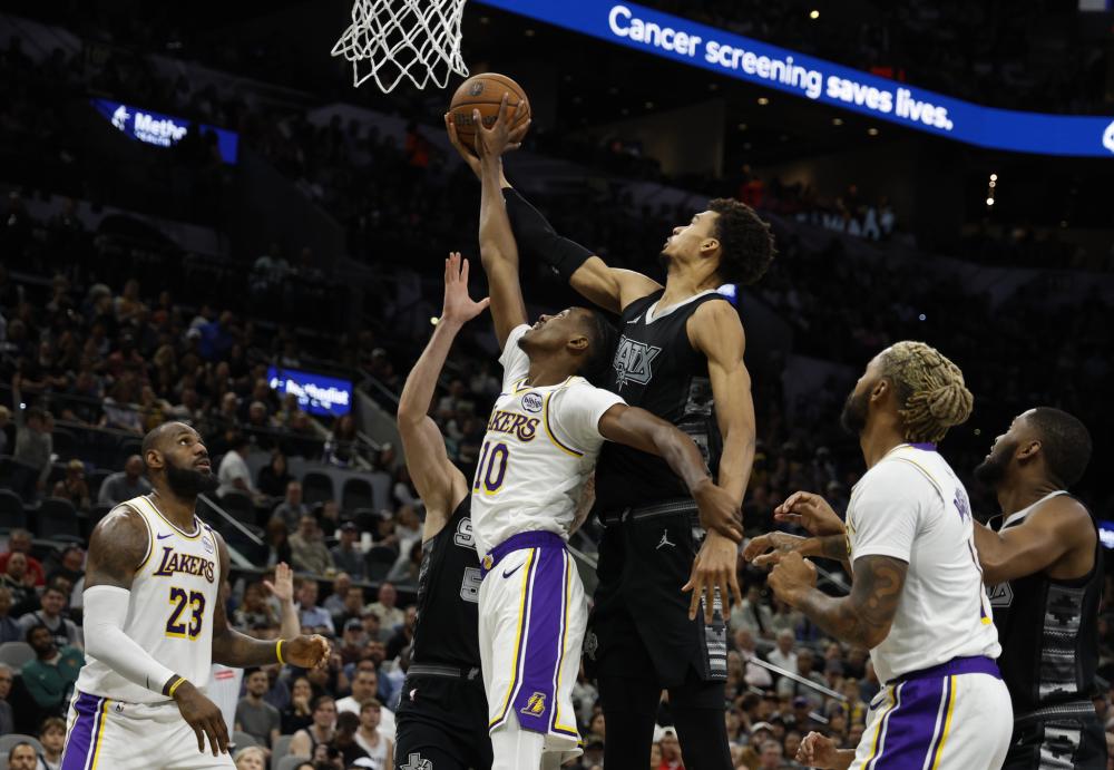 让我们面临 让我们面临