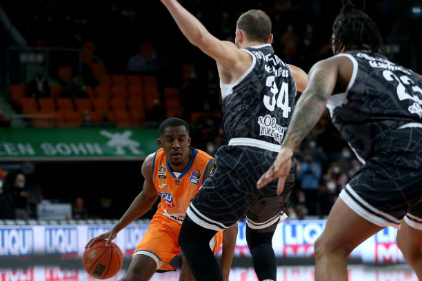 减少进一步 减少进一步