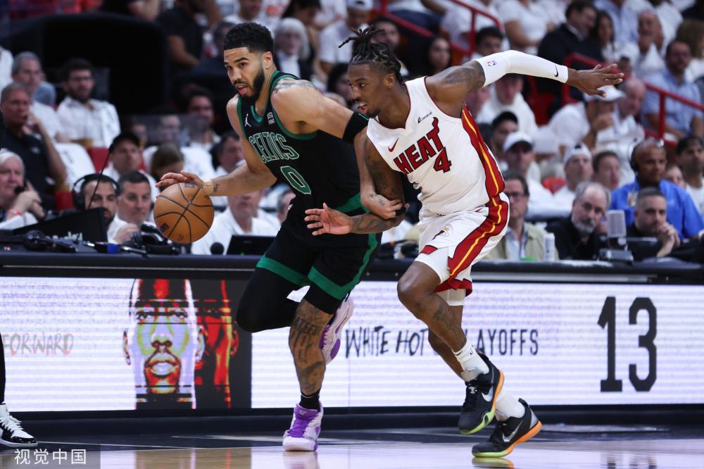 吴艳妮的起 吴艳妮的起