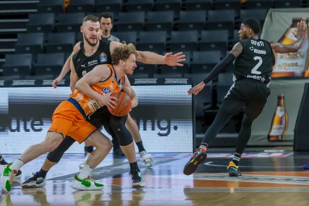 外线火力和 外线火力和